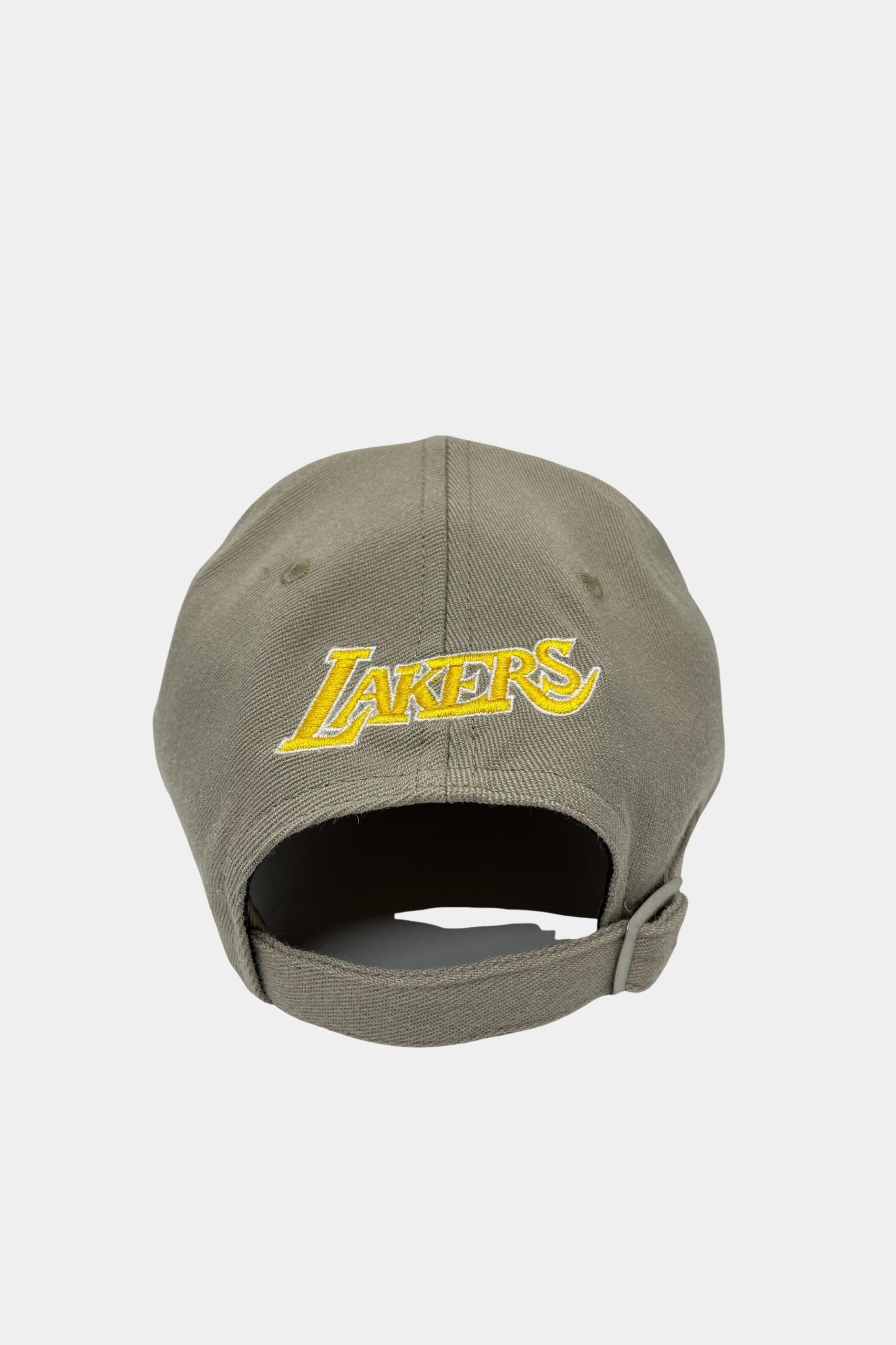 Mitchell & Ness Los Angeles Lakers 'L.A' Dad Hat in Grey - SAMPLE