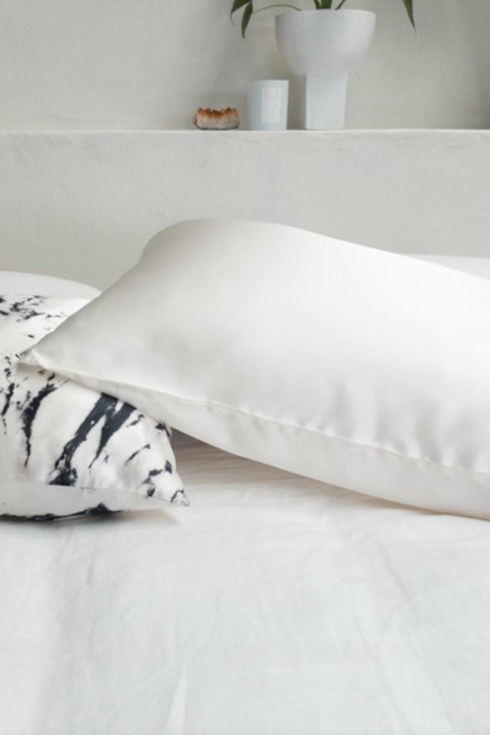 100% Silk Pillowcase Pair in Ivory