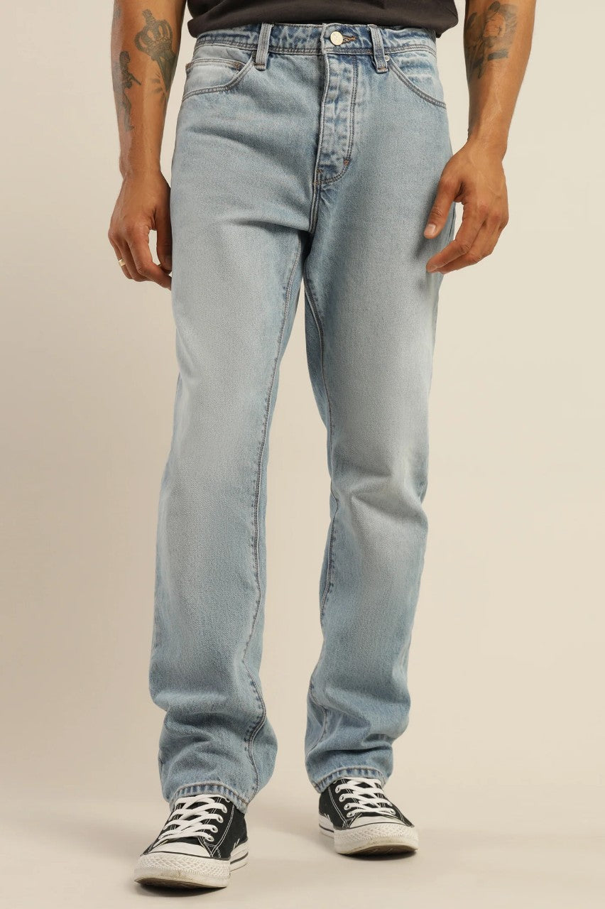 Abrand A 90s Relaxed Jean in Offworld Blue