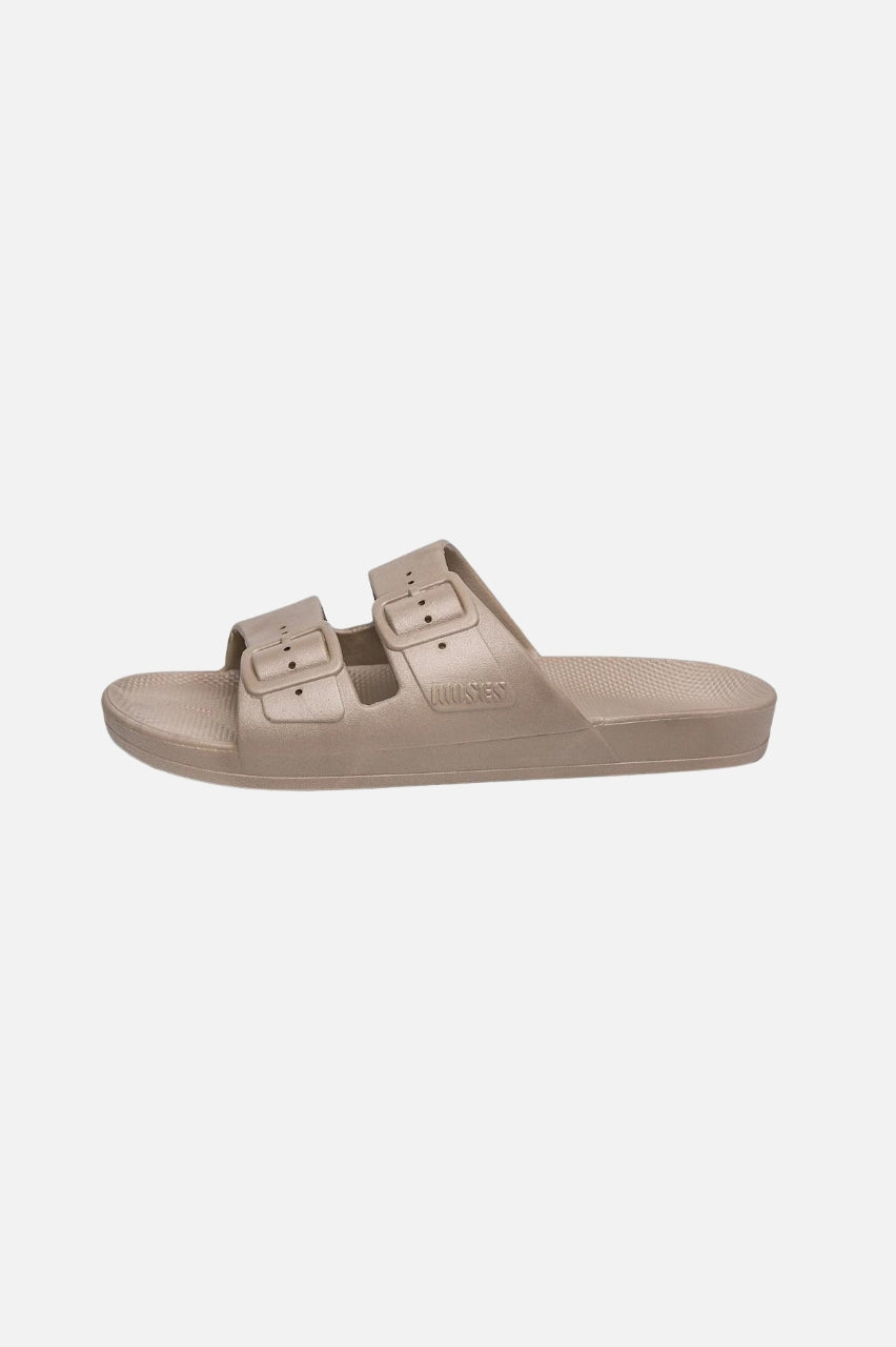 Freedom Moses Womens Smoke Slides