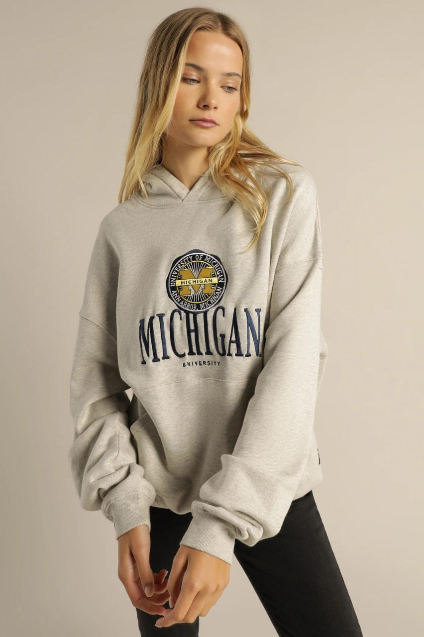 NCAA Michigan Uni Stack Logo Hood