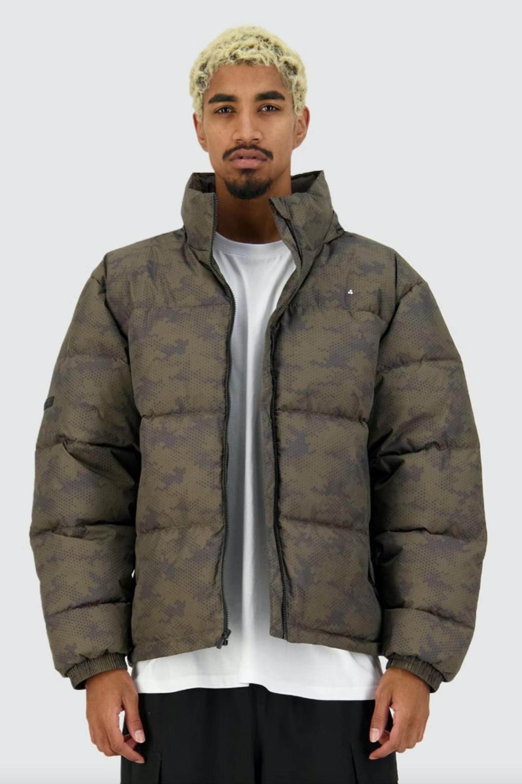Huffer No Comply Track Puffer - Camo